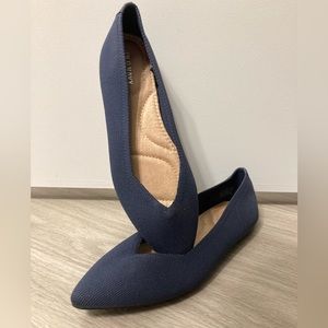 Old Navy ballet flat navy blue, Rothy’s dupe